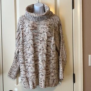 Moon & Madison Cowl Neck Sweater size Small